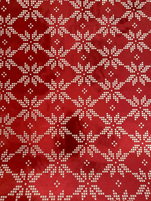 Set of 6 Christmas Wrapping Paper Rolls Red Snowflake Design Gift Wrapping 9m