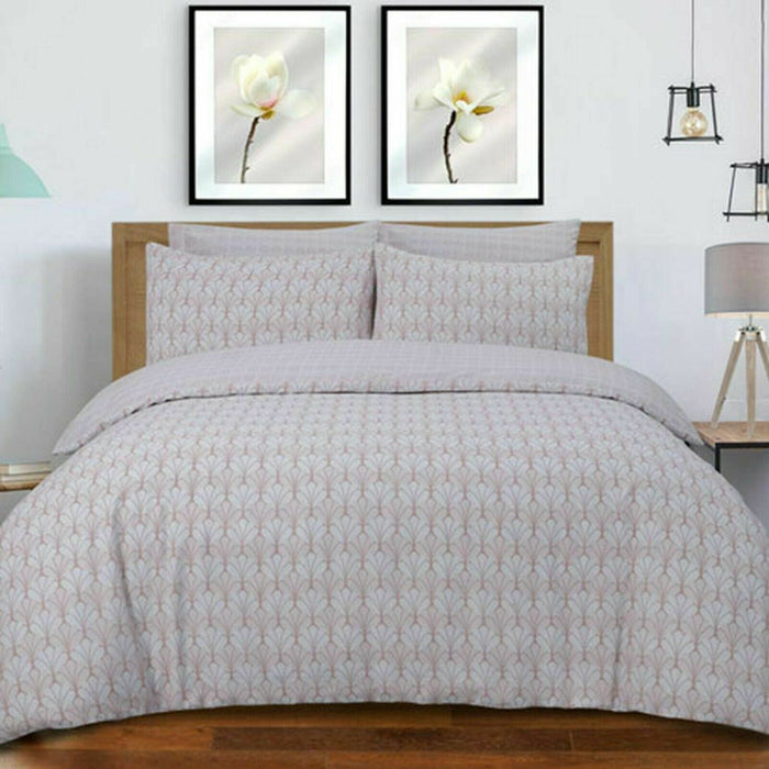 Pink Bedding Set Reversible Single Duvet Set & Pillowcase Scallop Print Design